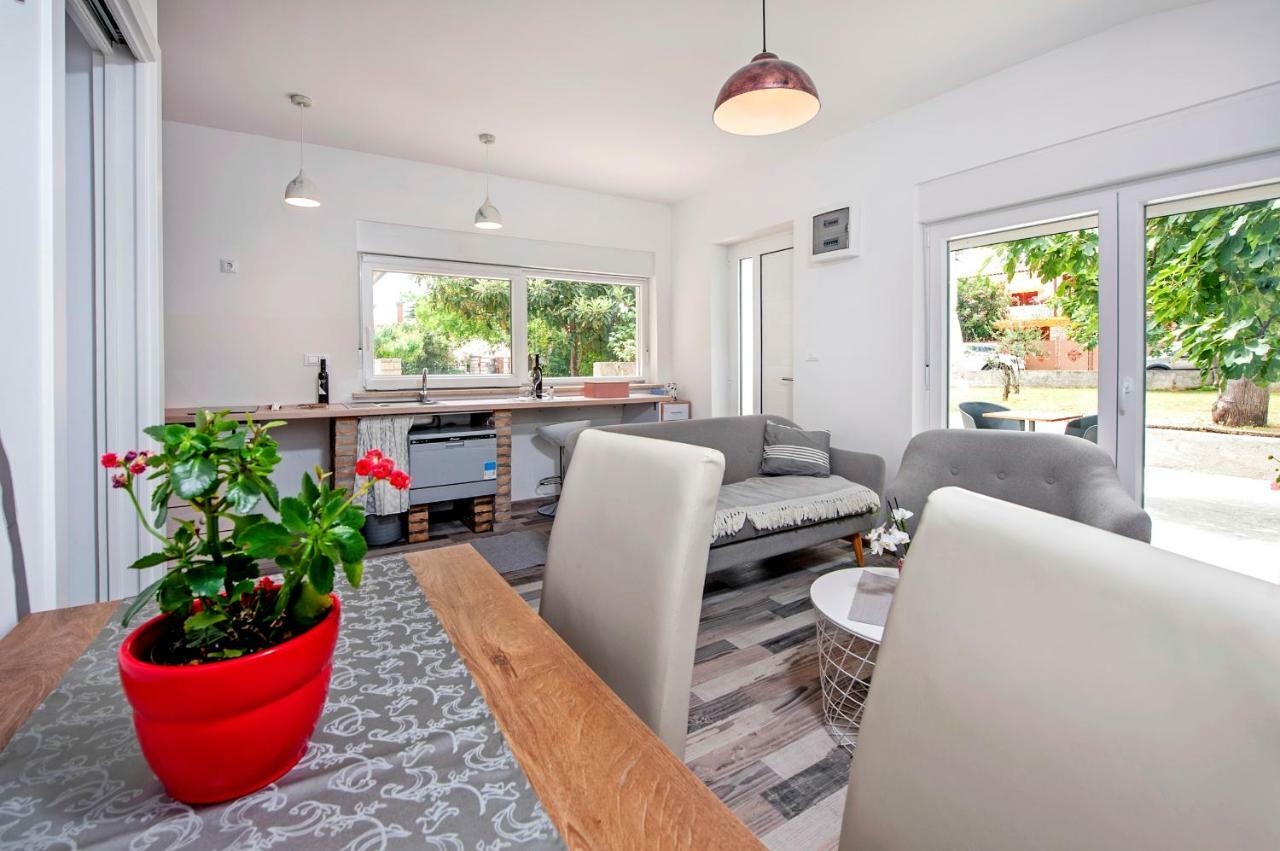 Apartma Paola Cozy